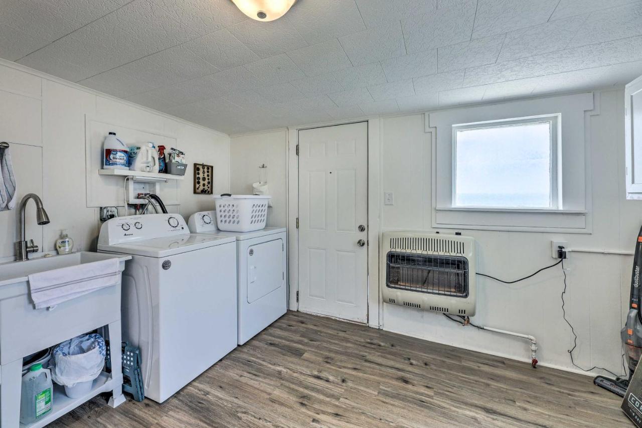 Pet-Friendly Greenville Home With Private Yard Экстерьер фото